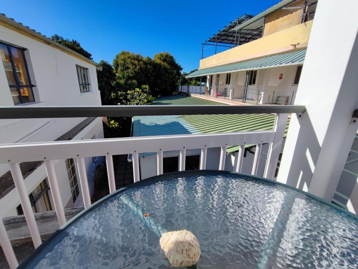 Ti Pavillon Hotel Port Mathurin Exterior photo